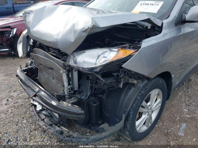 Hyundai TUCSON Gls Image 8