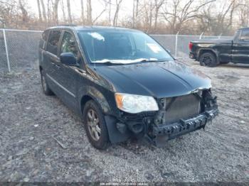  Salvage Chrysler Town & Country