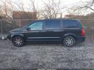Chrysler Town & Country Touring Image 2