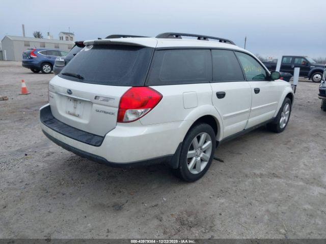 Subaru Outback 2.5i Image 6