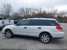 Subaru Outback 2.5i Image 16