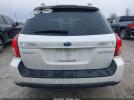 Subaru Outback 2.5i Image 4