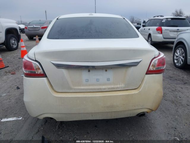 Nissan Altima 2.5 Sv Image 4