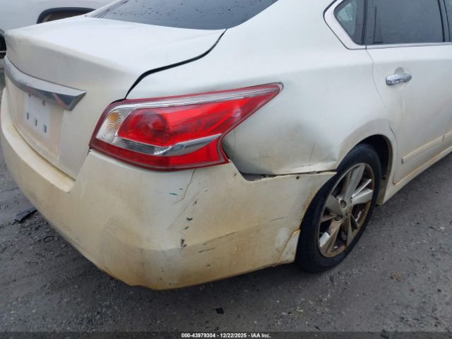 Nissan Altima 2.5 Sv Image 2