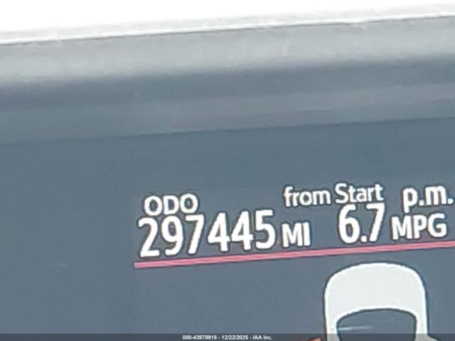 Toyota Prius c Two Image 16