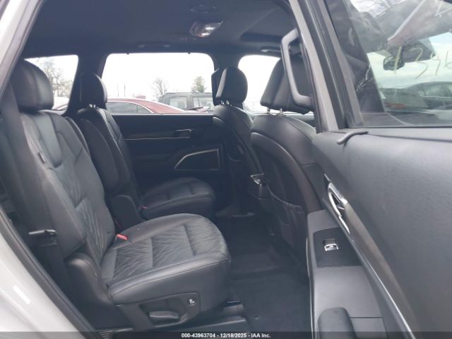 Kia Telluride Ex X-line Image 7