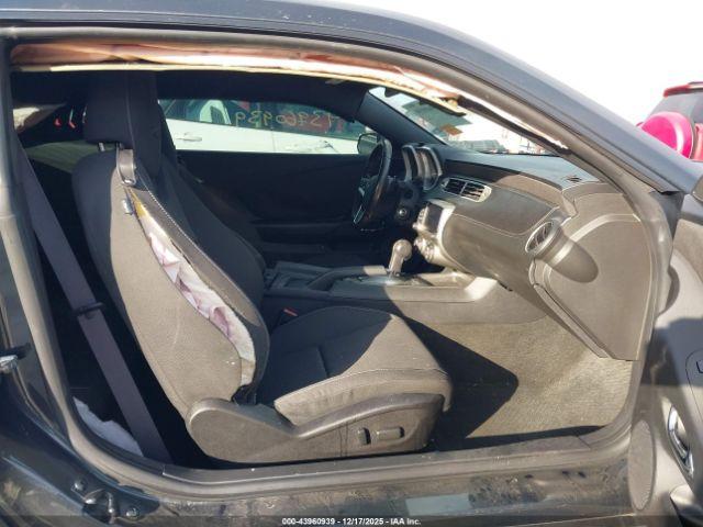 Chevrolet Camaro 1lt Image 17