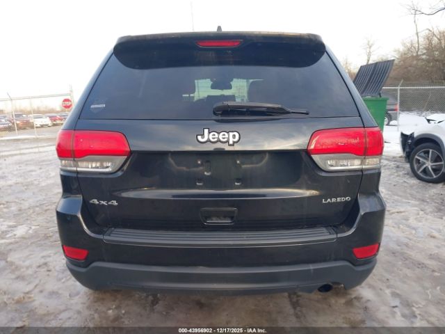 Jeep Grand Cherokee Laredo Image 16