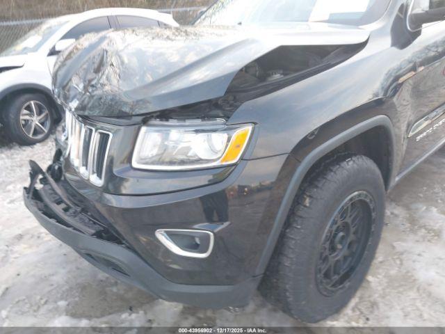 Jeep Grand Cherokee Laredo Image 14