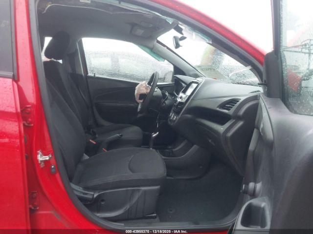 Chevrolet Spark Ls Cvt Image 4