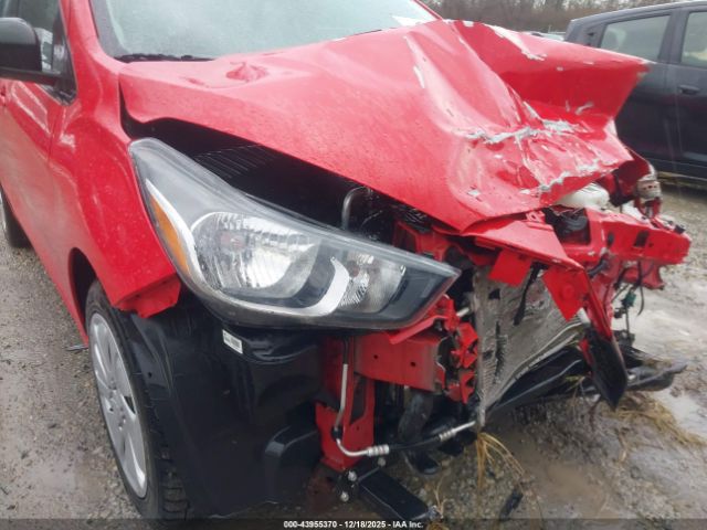 Chevrolet Spark Ls Cvt Image 14