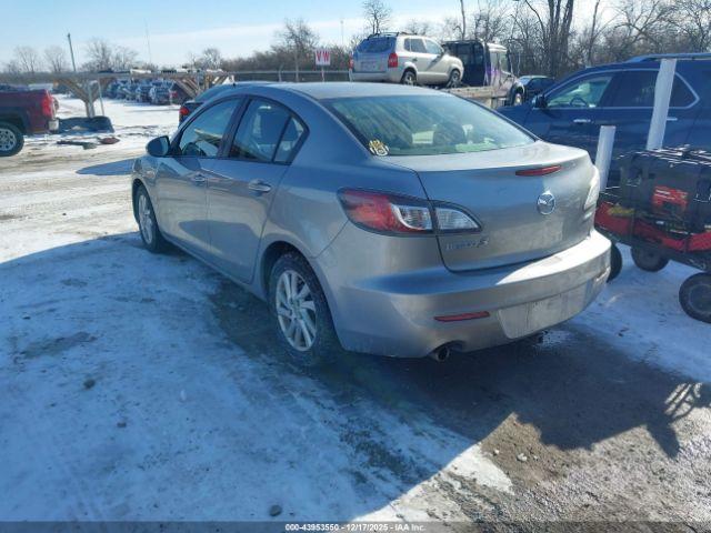 Mazda Mazda3 I Touring Image 9