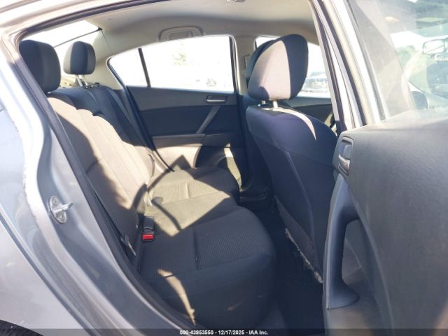 Mazda Mazda3 I Touring Image 4