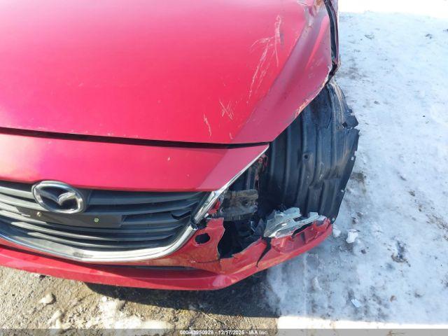 Mazda Mazda3 I Touring Image 2