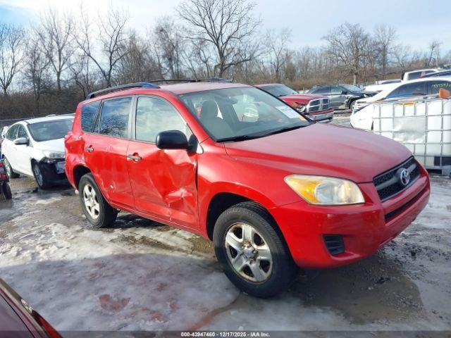 Toyota RAV4 Image 6