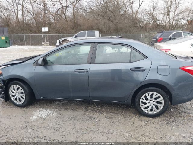 Toyota Corolla Le Image 17