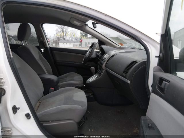 Nissan Sentra 2.0 Image 2